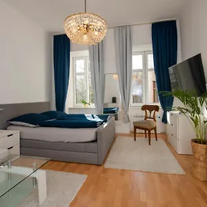 Apartment Home Suites Home, Wien
